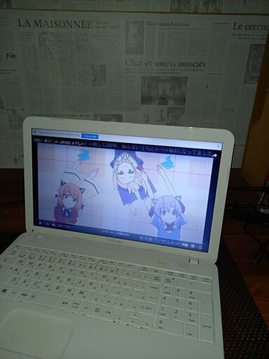 値下げ！管理番号　B45223GY01　東芝製　DYNABOOK　B452/23GY　ノートパソコン　１５．６インチ大画面　WINDOWS10　64bit home WIFI内蔵　DVD鑑賞　YOUTUBE動画　音楽鑑賞　グーグルクローム　ITUNES　OPENOFFICE　VLCmediaplayerインストール済　すぐに使える　USB3.0*1　USB2.0*2 HDMI