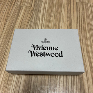 ヴィヴィアンウエストウッド長財布