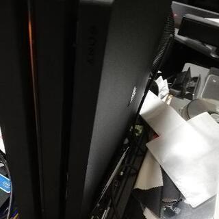 PS4 pro本体と接続機器　ワイヤレスコントローラー