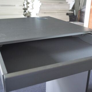 札幌引取 カッシーナイクスシー/Cassina IXC. AIR FRAME 200 