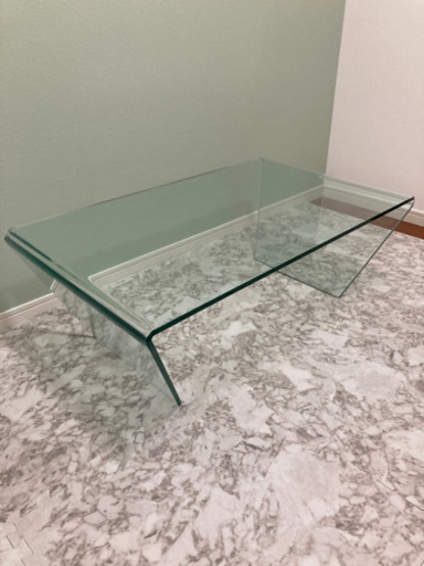 モーダエンカーサ ガラスセンターテーブル