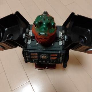 昭和47年頃のブリキのロボットです。