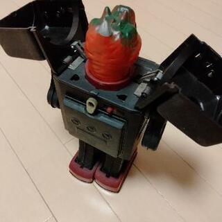 【ネット決済・配送可】昭和47年頃のブリキのロボットです。