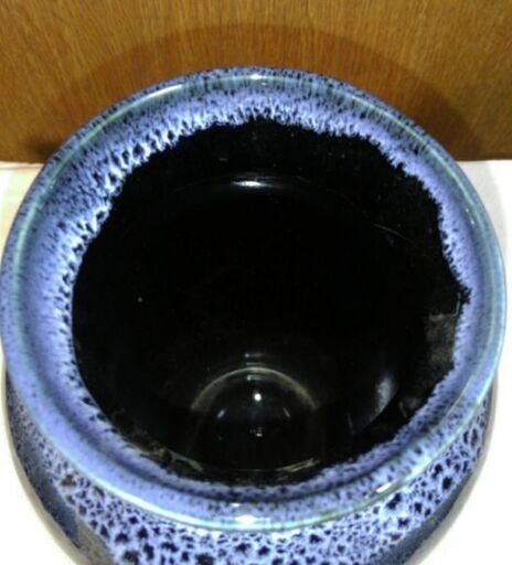 小島陶器 夏目型花瓶 黒流し 7号 仏壇 花器 ケーヨーデイツー コメリ 白米 日野のインテリア雑貨 小物 花瓶 の中古あげます 譲ります ジモティーで不用品の処分
