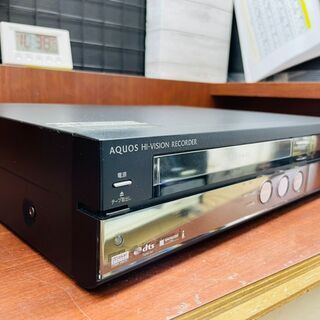 📺SHARP(シャープ) 250GB HDD搭載ビデオ一体型DVDレコーダー 定価￥36.780　2010年 DV-ACV52📺