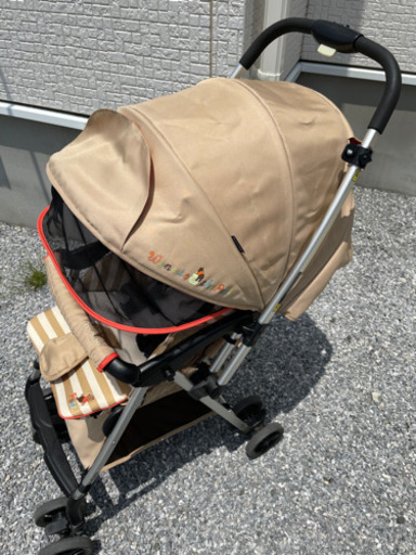 ディズニー　プーさん　Ａ型　ベビーカー