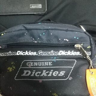 【ネット決済】Dickiesショルダーバッグ、BURBERRY長財布