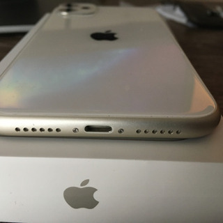 iPhone11 128ギガ ホワイト 美品 バッテリー100