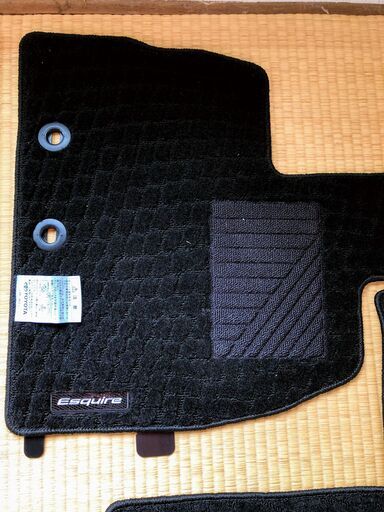 トヨタ エスクァイア H26/10〜R3/12 80系 フロアマット一式 カーマット