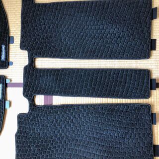 エスクァイア　ハイブリッド車　純正フロアマット