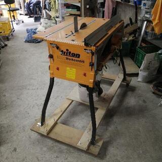 テーブルソウ　電気ノコギリ