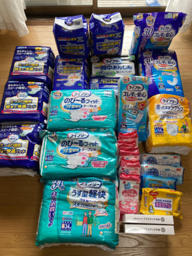 【お値引きしました】尿取りパンツ、尿取りパッド、使い切り手袋M、お尻拭き