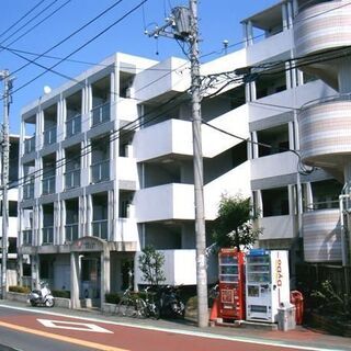  🉐初期費用０円🙂池袋へ38分で家賃24000円の綺麗なマンショ...