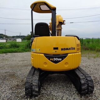 コマツ　PC30UU-3　3トンクラス　小旋回　倍速　全塗装済　ミニ油圧ショベル　ユンボ　バックホー　茨城県
