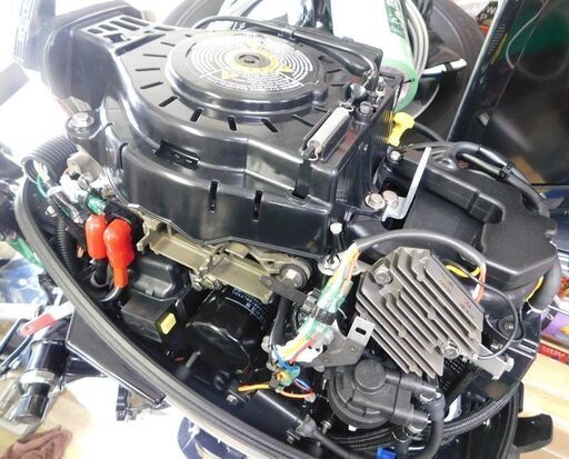 新品同様 TOHATSU 4ストローク 9.9馬力 船外機 MFS9.9E トーハツ