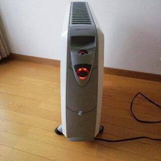 オイルヒーター（輻射熱式暖房器具）