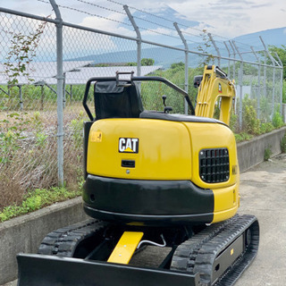 三菱　CAT 　新キャタピラ　 ミニユンボ　MM20CR　4wayマルチ付き　 ゴムキャタ山あり　2トンクラス 　全国陸送可能　下取りOK