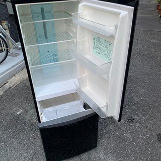 🔰配送無料🚛当日配送‼️冷蔵庫　165 L🏅大きめサイズ　一人、2人、3人でもご使用できます🏅大阪　兵庫　京都　奈良　滋賀　和歌山✨　洗濯機　も出品✅