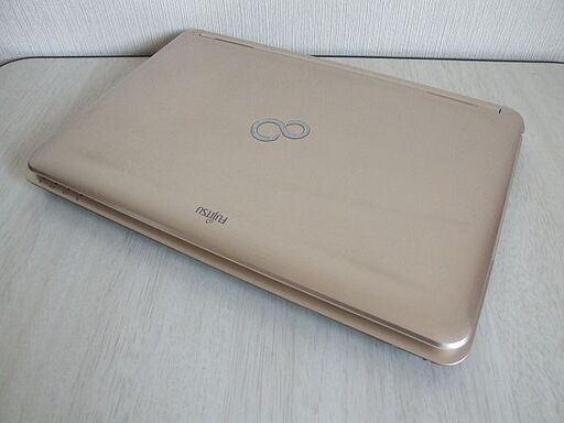 高速SSD240GB搭載 第二世代 Core i5 LIFEBOOK AH/R4H ノートパソコン