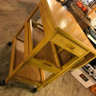 Jf キッチンワゴン折りたたみテーブル モノココ円山店 西２８丁目の収納家具の中古あげます 譲ります ジモティーで不用品の処分