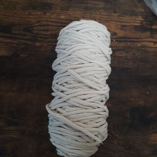 白いロープ