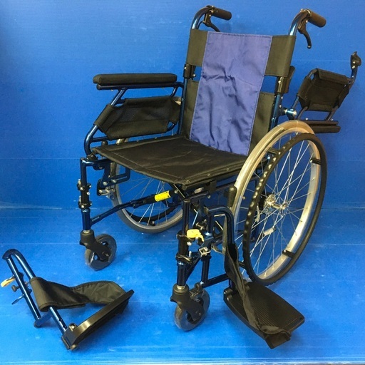 自走式車いす 多機能型 軽量コンパクトタイプ PMS-3BU 車椅子 車いす