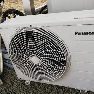 インバーター冷暖房除湿タイプ　Panasonic　ルームエアコン CS-221CF