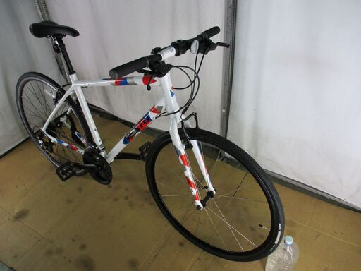 NESTOのクロスバイク 中古自転車 241