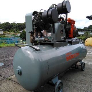 エアーコンプレッサー.エンジン式！！ 実働！日立ベビコン