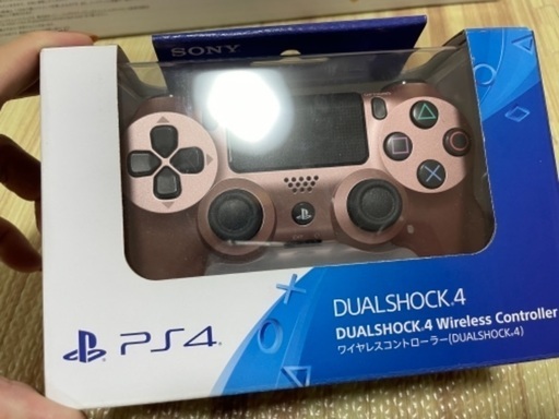 値下げ可能！美品プレステ4(カセット2本つき) 美品】プレステ4 カセット付き 値下げ可能！美品プレステ4(カセット2本