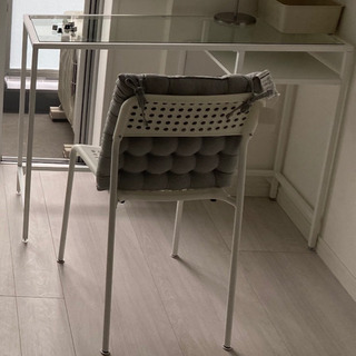 【ネット決済】IKEA アッデ椅子とウィットショー　テーブル　セット