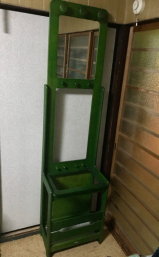 カリモク風　レトロ昭和アンティーク　緑色の鏡付き傘立て　カバンや小物用のフック付き　直接受渡し又は有料配達可能