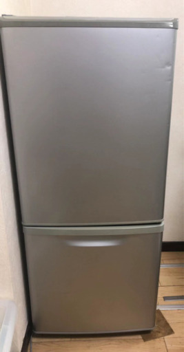 【最終価格】Panasonic  冷蔵庫　2011年製　138L