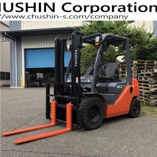 2トン　トヨタ エンジンフォークリフト 極上車　新車並　即納可能(要輸送確認) 　関東輸送無料(条件有)　下取り歓迎