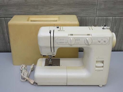 ss2628【中古】　ジャノメ　コンパクト電動ミシン　チェリオ　910型　ホワイト　JANOME　ライト付き　白　コンパクト　家庭用　裁縫　レトロ