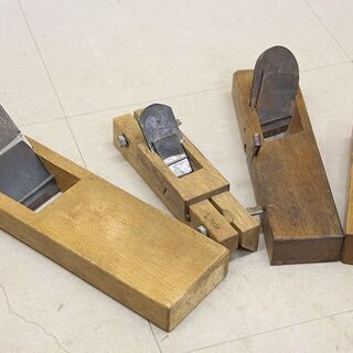 在銘　平鉋　面取り鉋　際鉋　台直し鉋　カンナ　かんな　宮大工道具 ⑪ (HD1036wY) 在銘 平鉋 面取り鉋 際鉋 台直し鉋 カンナ かんな 宮大工道具 ⑪ (