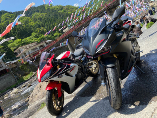 cbr1000rr トルコロールカラー　限定