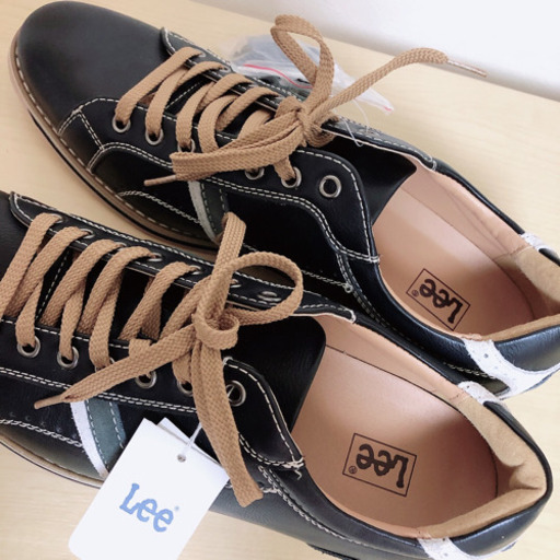 新品 未使用 Leeメンズスニーカー 27cm 替えの靴紐あり Tomo 矢田の家電の中古あげます 譲ります ジモティーで不用品の処分 新品 未使用 Leeメンズスニーカー 27cm 替えの靴紐あり Tomo 矢田の家電の中古あげます 譲ります ジモティーで不用品の処分