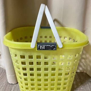 【無料】プラスチック製カゴ