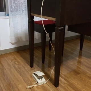 シンガーのミシン、ミシン台、椅子セット