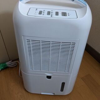 アイリスオーヤマ 除湿機 衣類乾燥 強力除湿 除湿器 タイマー付