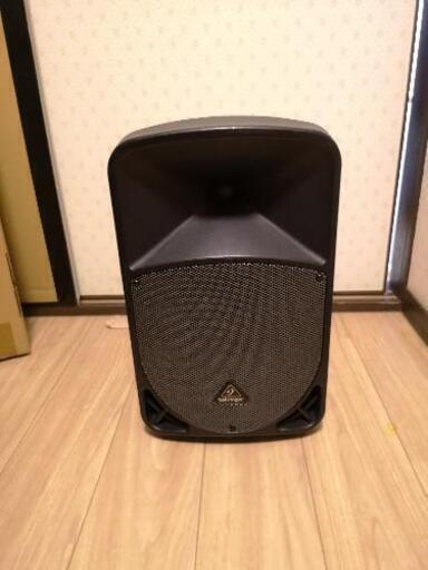 BEHRINGER パワードスピーカー