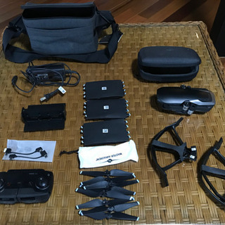 ドローンMAVIC AIR 付属品(本体水没)