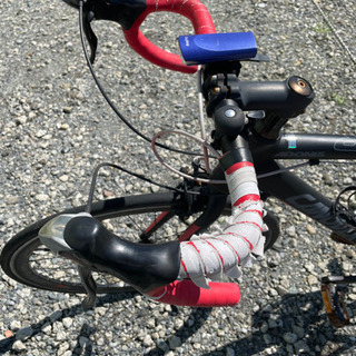 値下げしました。ロードバイク　カノーバー　後輪パンク　ブレーキの効きが微妙 値下げしました。ロードバイク カノーバー 後輪パンク ブレーキの効き