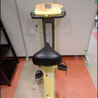 新札幌 コンビウェルネス エアロバイクai イエロー コナミスポーツクラブ