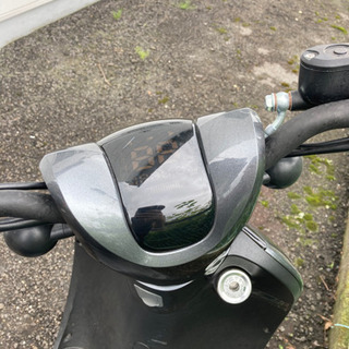 電動バイクいかがですか？予備のバッテリーと充電器もお付けします。