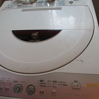 洗濯機・0円・ジャンク品、洗い・すすぎ・正常に動きます・自動で洗...