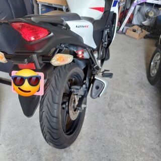 広島発！自賠責保険付き！即乗り！車庫保管　人気のJC50型　ホンダ　CBR125R インジェクションモデル　安心消耗品交換済み！LEDヘッドライト　高級ワコーズオイル交換済み！ 広島発！自賠責保険付き！即乗り！車庫保管 人気のJC50型 ホンダ