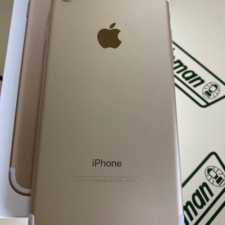 取引き中　美品　iPhone7 Gold 32GB SIMフリー