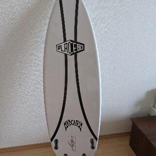 【状態良好】Placeboサーフボード